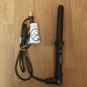 Curling Wand, Red by Kiss